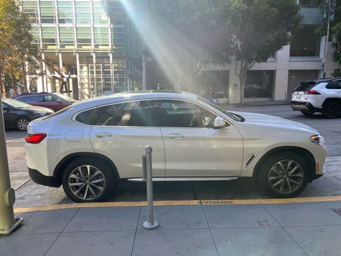 Used 2019 BMW X4 xDrive30i w/ Convenience Package image 11