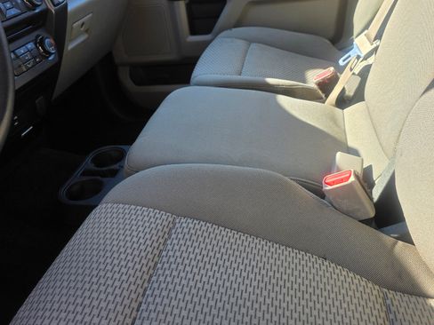 Used 2017 Ford F150 XLT image 11