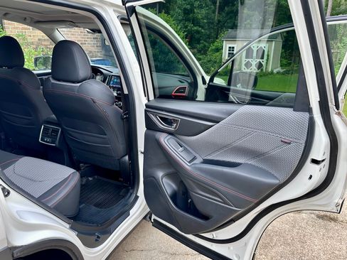 Used 2019 Subaru Forester Sport AWD/4WD image 13
