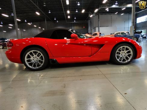 Used 2003 Dodge Viper SRT-10 image 21