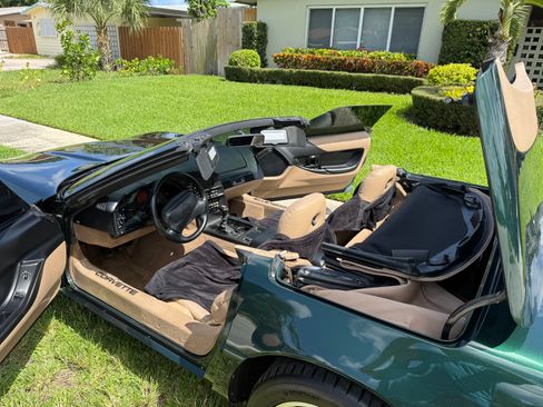 Used 1994 Chevrolet Corvette Convertible image 20