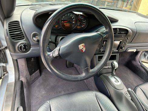 Used 2003 Porsche Boxster image 9