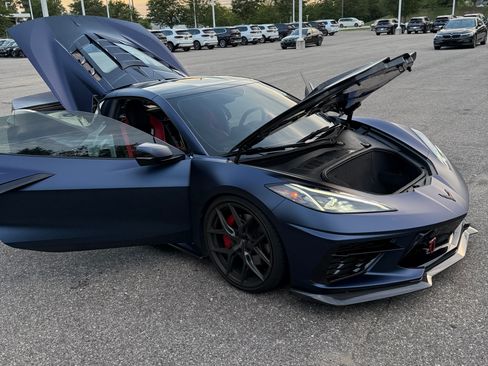 Used 2022 Chevrolet Corvette Stingray Preferred Cpe w/ Z51 Performance Package RWD image 12