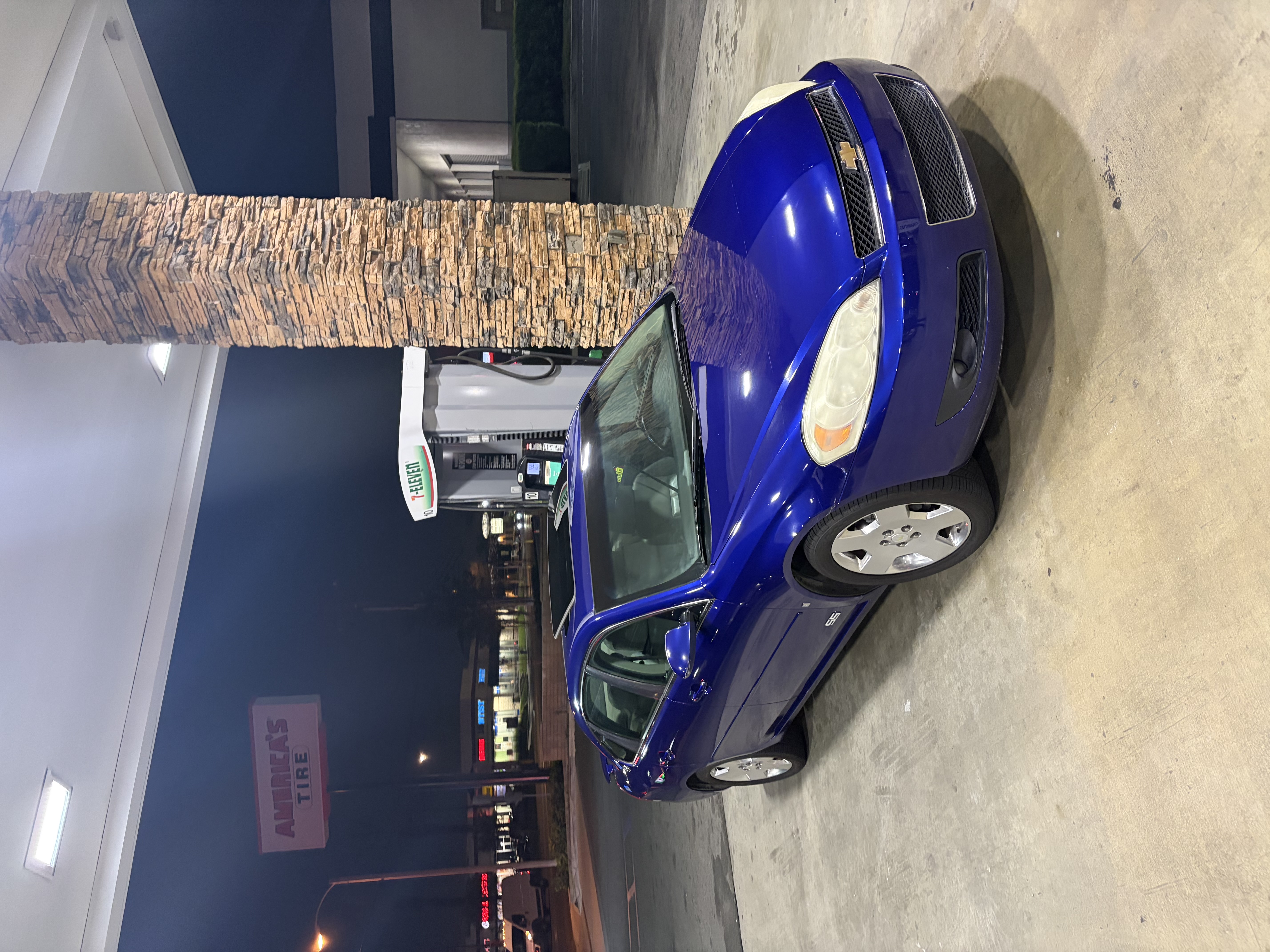 Used 2006 Chevrolet Impala SS w/ Convenience Package FWD image 2