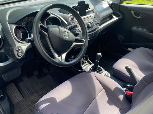 Used 2009 Honda Fit image 6