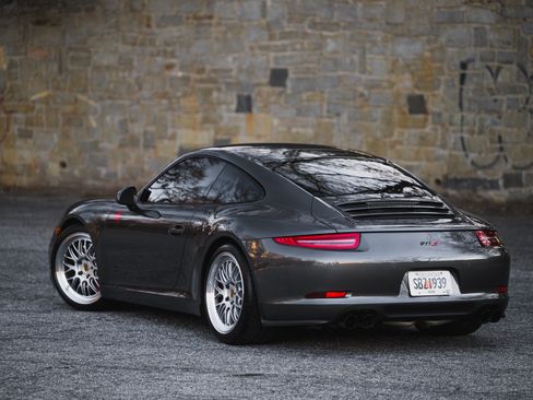 Used 2012 Porsche 911 Carrera S w/ Sport Chrono Pkg image 4