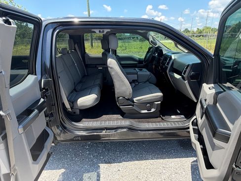 Used 2015 Ford F150 XLT RWD image 15