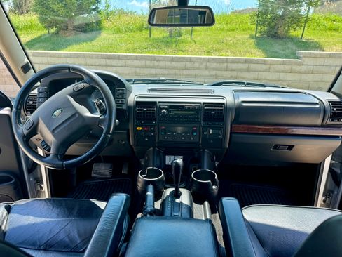 Used 2003 Land Rover Discovery SE AWD/4WD image 18