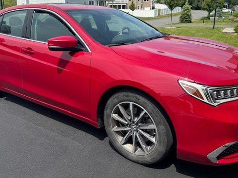 Used 2019 Acura TLX w/ Technology Package FWD image 1