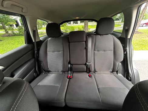 Used 2019 Nissan Pathfinder S AWD/4WD image 9
