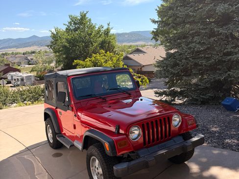 Used 1997 Jeep Wrangler SE AWD/4WD image 1