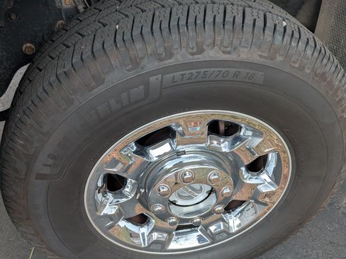 Used 2014 Ford F250 XLT w/ XTR Plus Package image 9