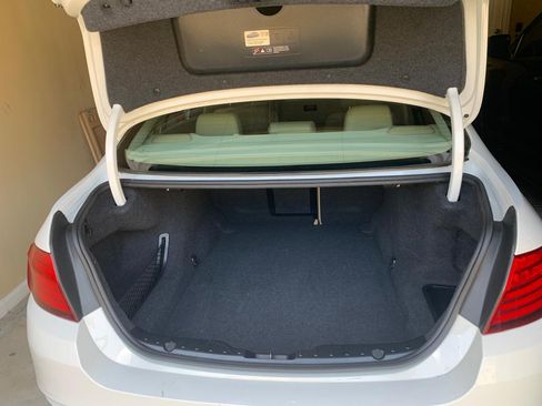 Used 2015 BMW 528i Sedan image 14