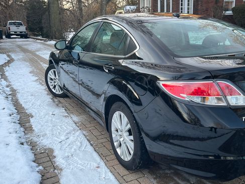 Used 2009 MAZDA MAZDA6 i Grand Touring w/ Moonroof & Bose Pkg image 9