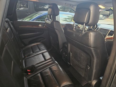 Used 2011 Jeep Grand Cherokee Limited w/ Trailer Tow Group image 10