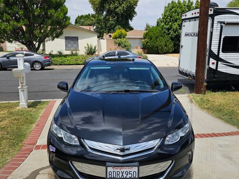 Used 2018 Chevrolet Volt LT w/ LT Driver Confidence Package image 5