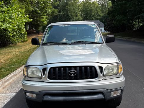 Used 2001 Toyota Tacoma 4x4 Double Cab image 4