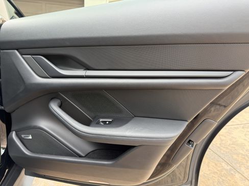 Used 2022 Porsche Taycan 4S image 20