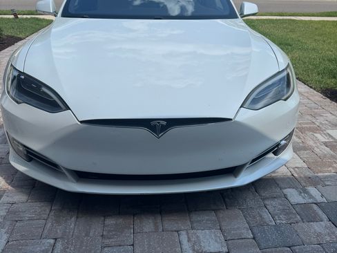 Used 2016 Tesla Model S 90D AWD/4WD image 13
