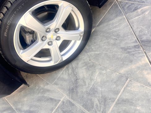 Used 2017 Chevrolet Volt LT image 16