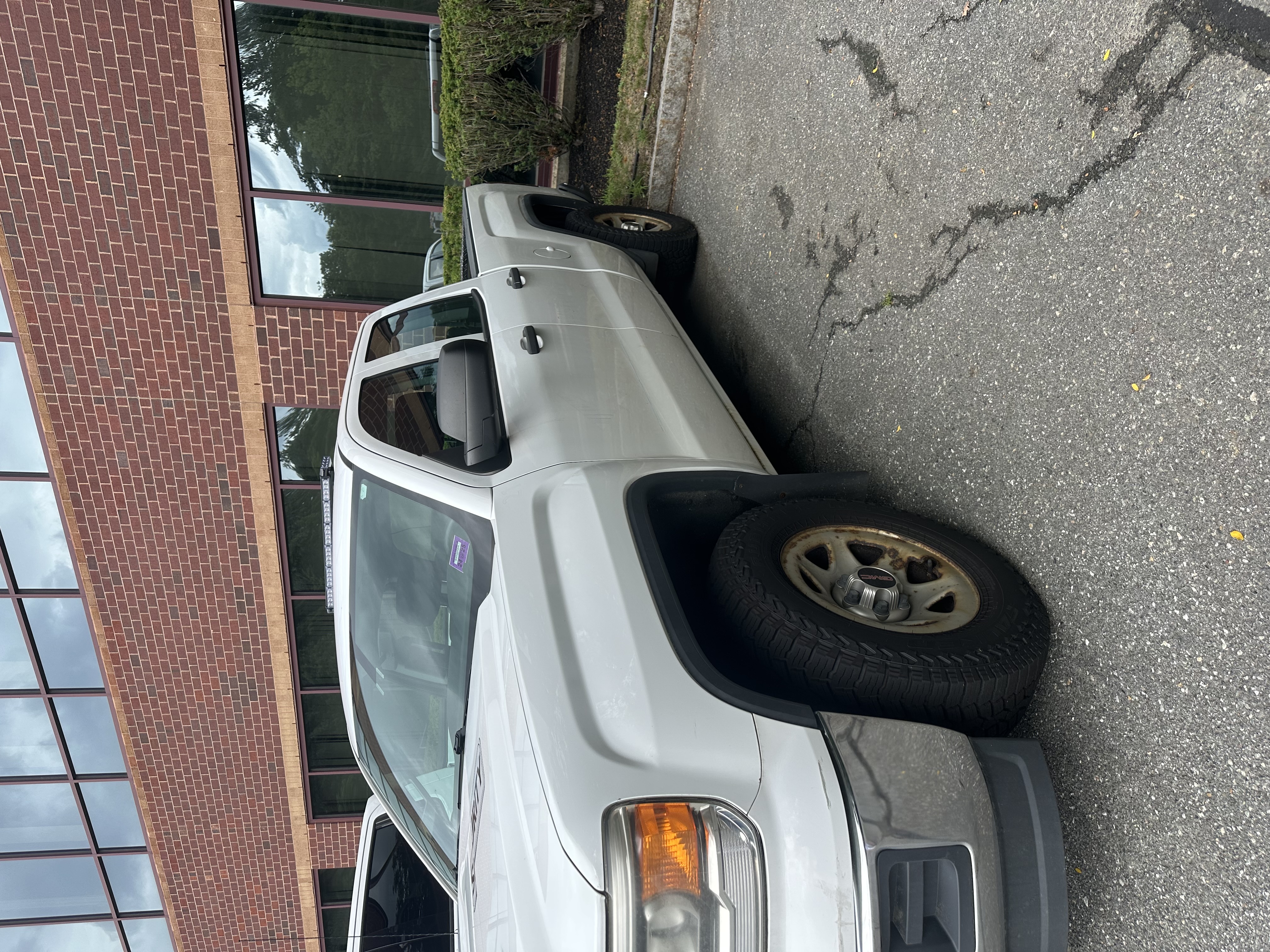 Used 2014 GMC Sierra 1500 4x4 Double Cab image 4