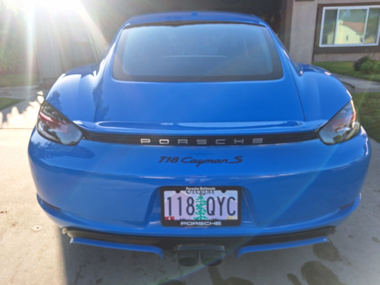 Used 2025 Porsche 718 Cayman S RWD image 2