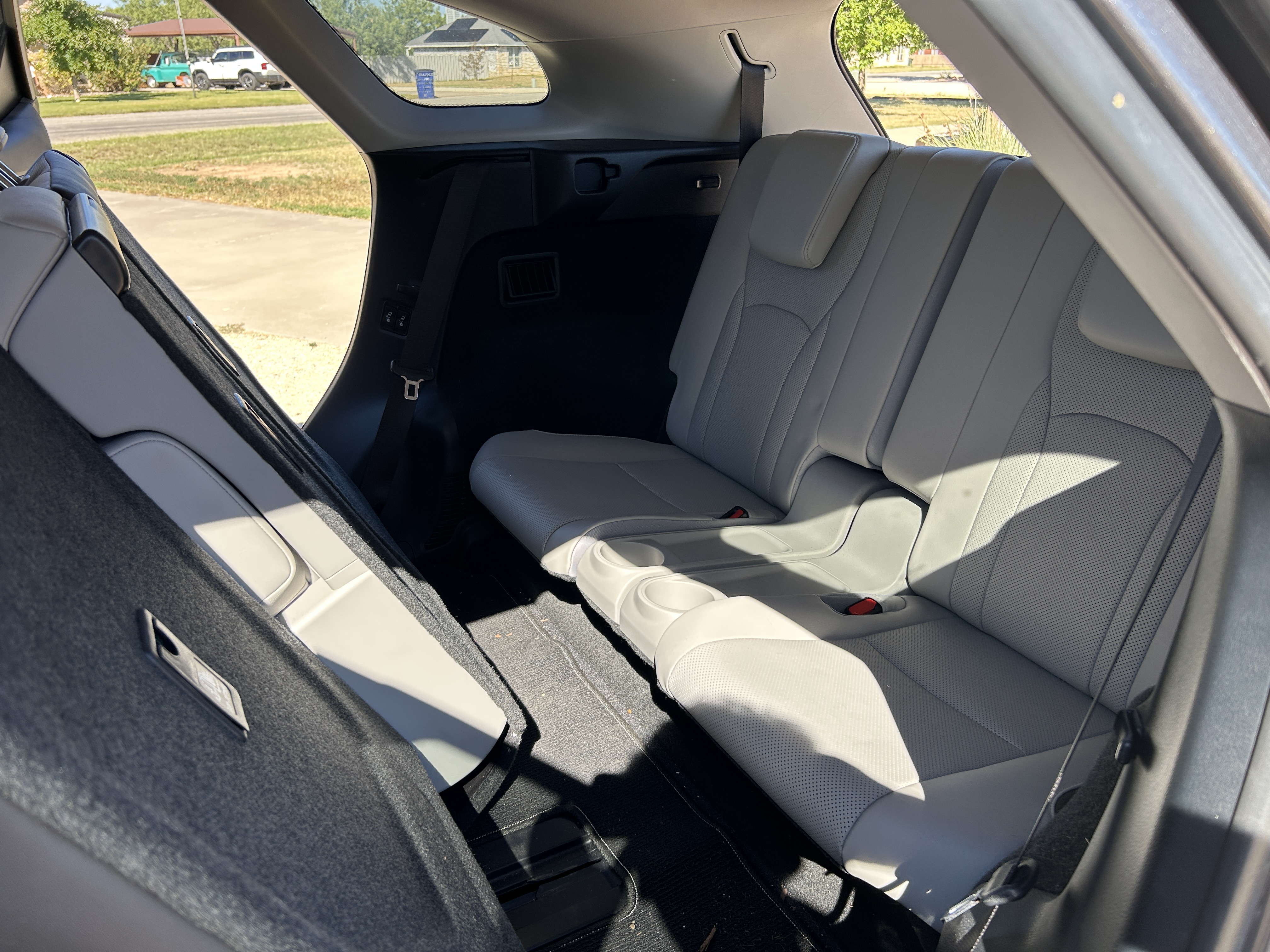 Used 2018 Lexus RX 350L FWD image 22