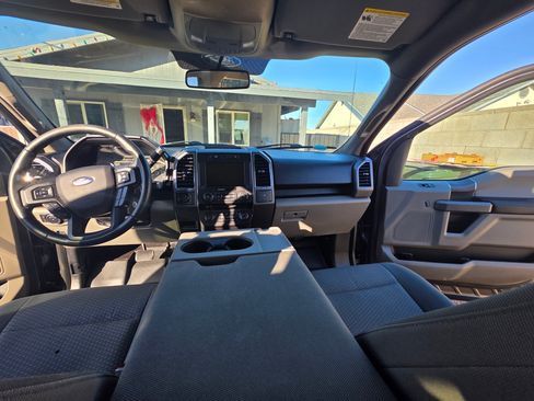 Used 2018 Ford F150 XLT w/ Equipment Group 302A Luxury image 10