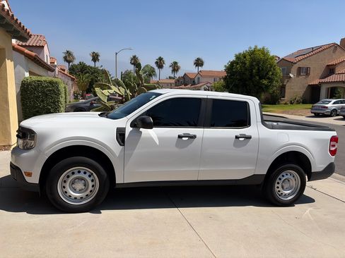 Used 2022 Ford Maverick XL FWD image 4