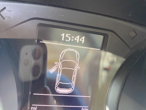 Used 2016 Volkswagen Passat 1.8T SE image 14