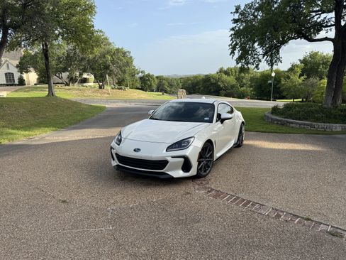 Used 2023 Subaru BRZ Limited RWD image 4