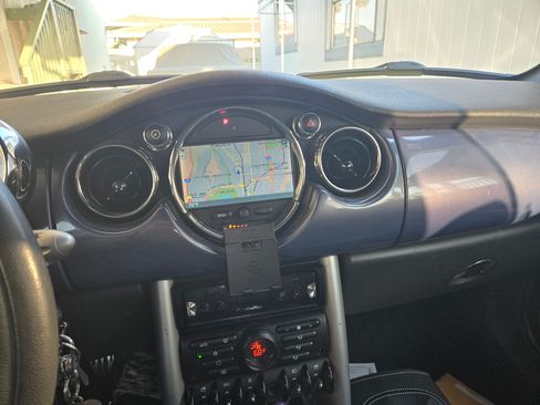 Used 2005 MINI Cooper S image 10