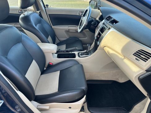 Used 2011 Suzuki Kizashi SE image 18