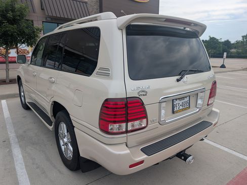 Used 2006 Lexus LX 470 4WD image 4