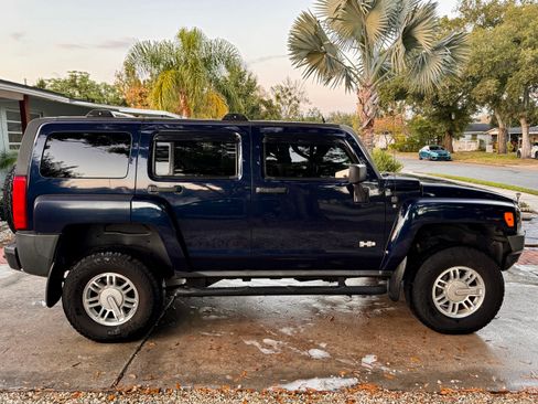 Used 2007 HUMMER H3 image 6