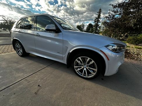 Used 2017 BMW X5 xDrive50i AWD/4WD image 10