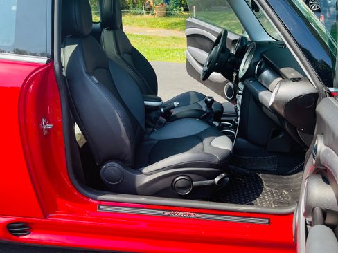 Used 2007 MINI Cooper S image 4