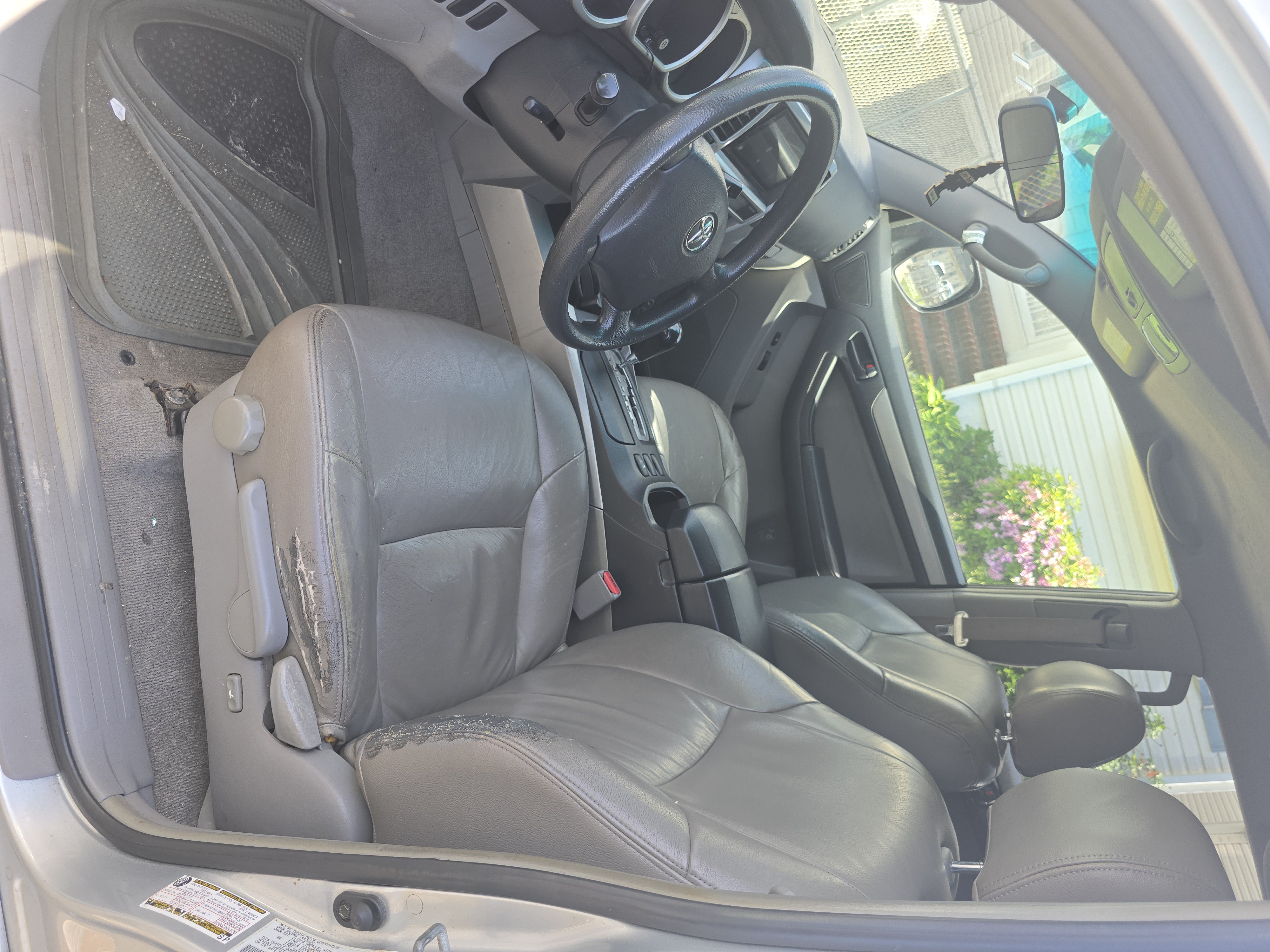 Used 2004 Toyota 4Runner Sport AWD/4WD image 2