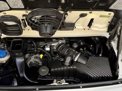 Used 1999 Porsche 911 GT3 RS image 6