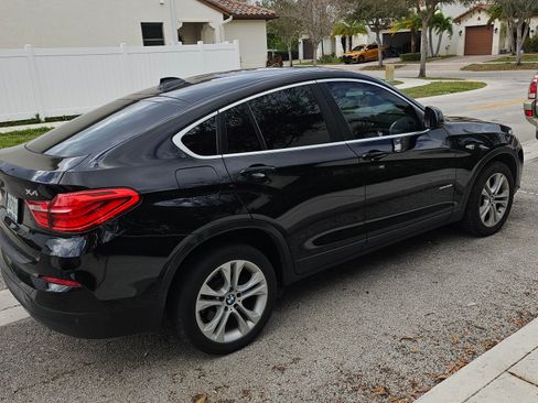 Used 2017 BMW X4 xDrive28i image 2