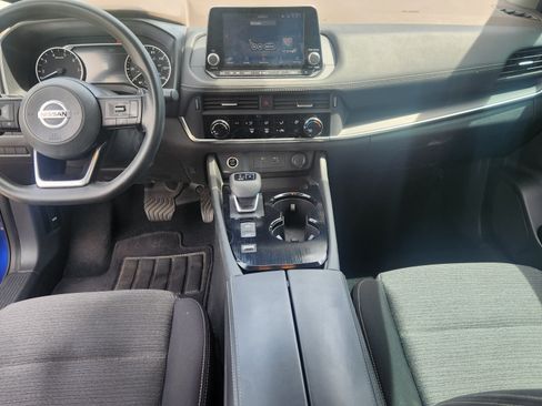 Used 2021 Nissan Rogue S image 9