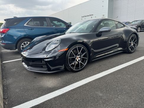 Used 2025 Porsche 911 Carrera T image 5