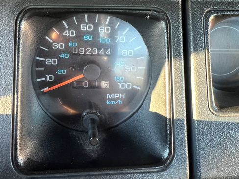 Used 1994 Jeep Wrangler SE image 8