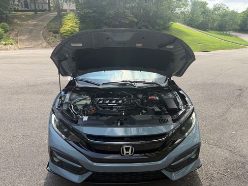Used 2020 Honda Civic Sport image 2