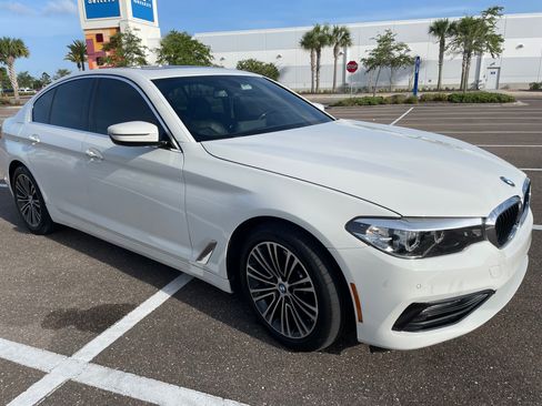 Used 2017 BMW 530i RWD image 10