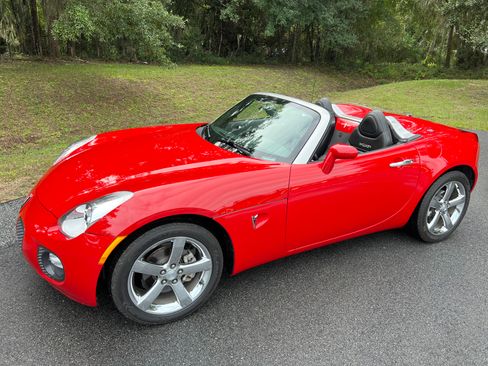Used 2007 Pontiac Solstice GXP w/ Premium Package image 4