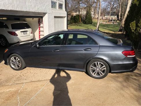 Used 2014 Mercedes-Benz E 250 E 250 BlueTEC 4MATIC Sedan 4D image 1