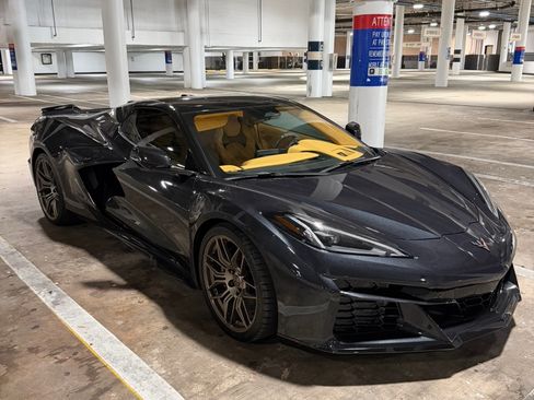 Used 2024 Chevrolet Corvette Z06 w/ Battery Protection Package RWD image 2
