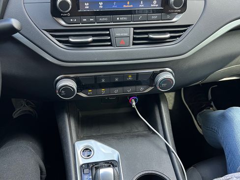 Used 2024 Nissan Altima 2.5 S image 16