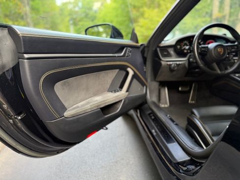 Used 2023 Porsche 911 Carrera GTS image 12